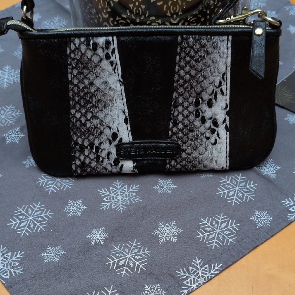 Steve Madden Black and Gray Snakeskin Wristlet